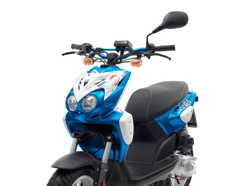 MBK Booster Naked 13 - Vente de scooters neufs et occasion 